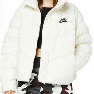 Nike Womens Coat